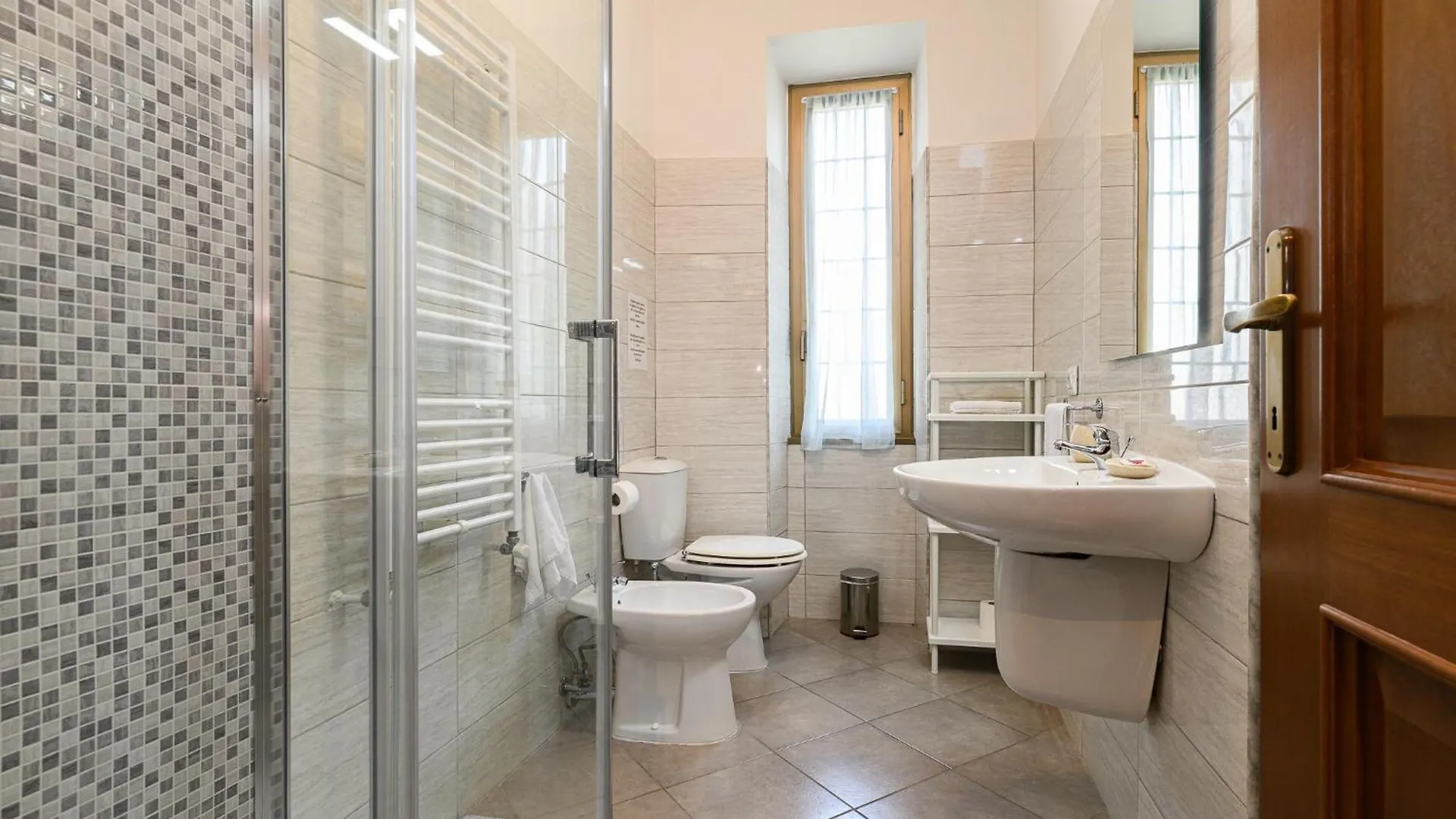 Guest House Le Quattro Stagioni روما 0*,  إيطاليا